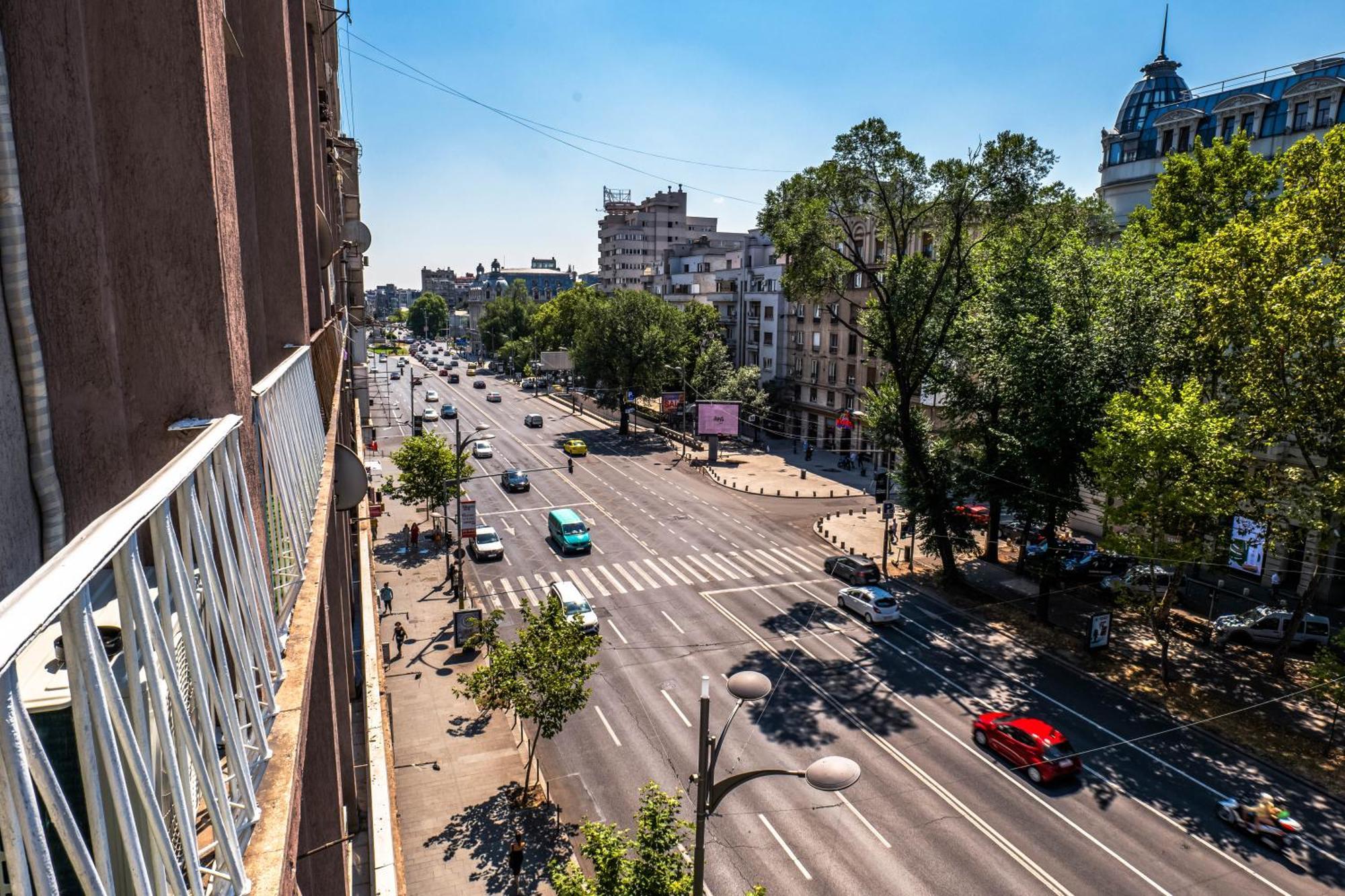 Sunrise Apartments City Center Boekarest Buitenkant foto