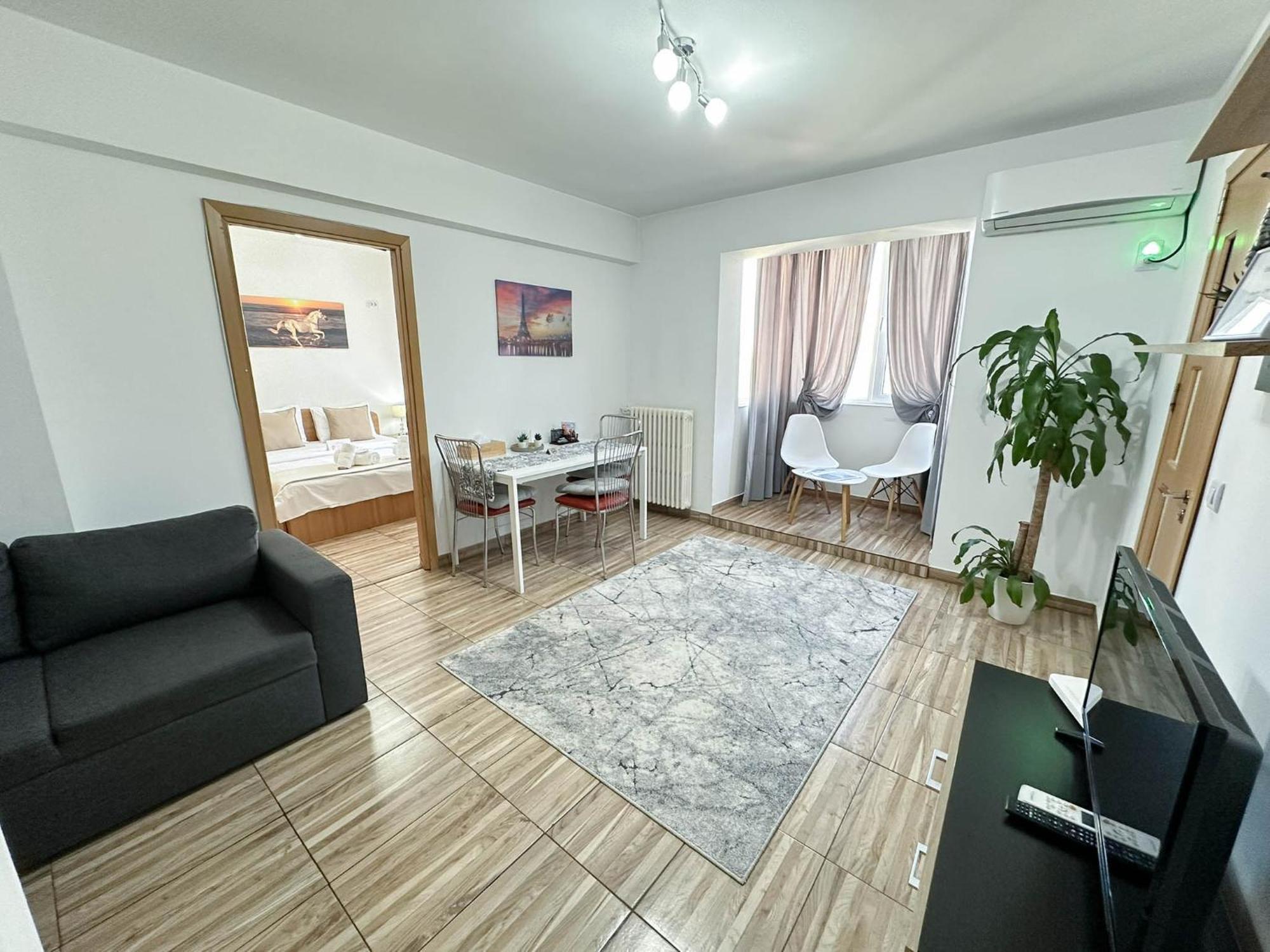 Sunrise Apartments City Center Boekarest Buitenkant foto